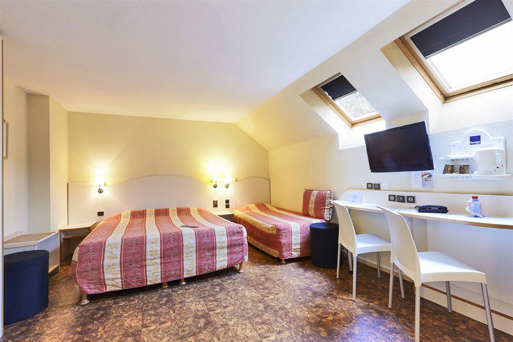 Brit Hotel Caen Nord - Memorial Zewnętrze zdjęcie